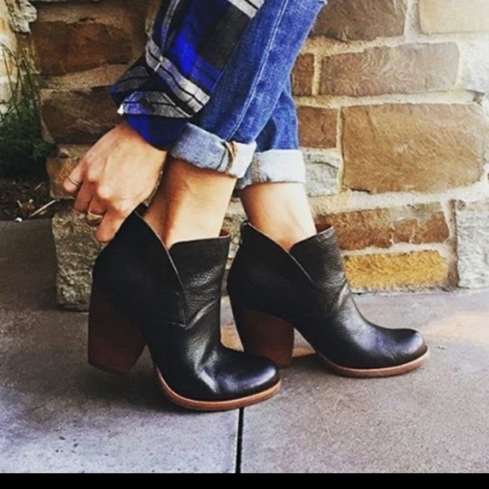 Kork-Ease Castaneda Bootie 7 1/2